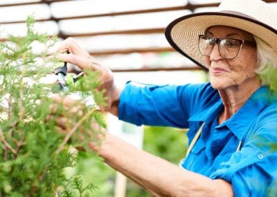How Creative Pursuits Promote Healthy Aging